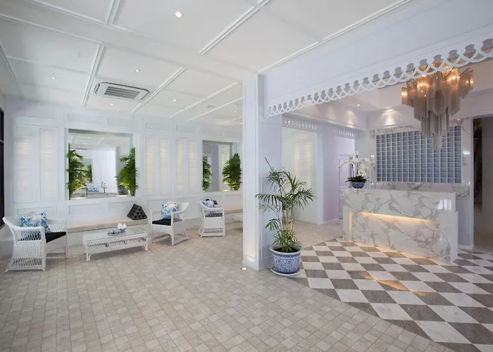 K Maison Boutique ホテル 4*